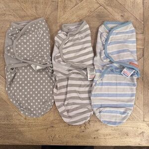 SwaddleMe Baby Wraps in Cream and White